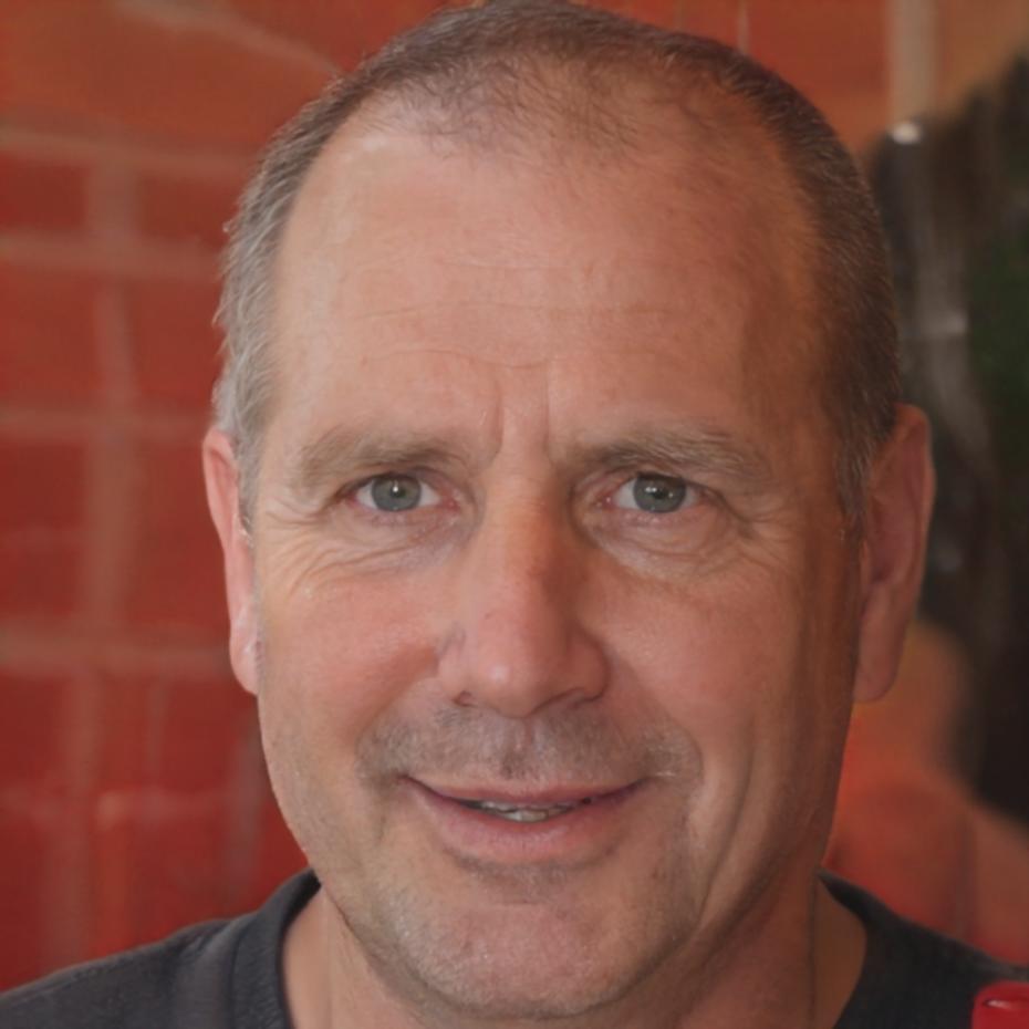 Program instructor with extensive budget reporting experience